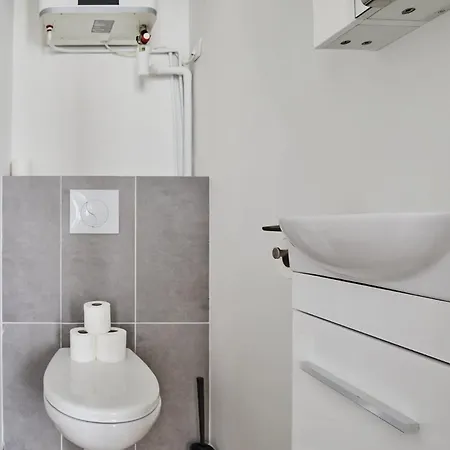 Charming Center Of Apartment *